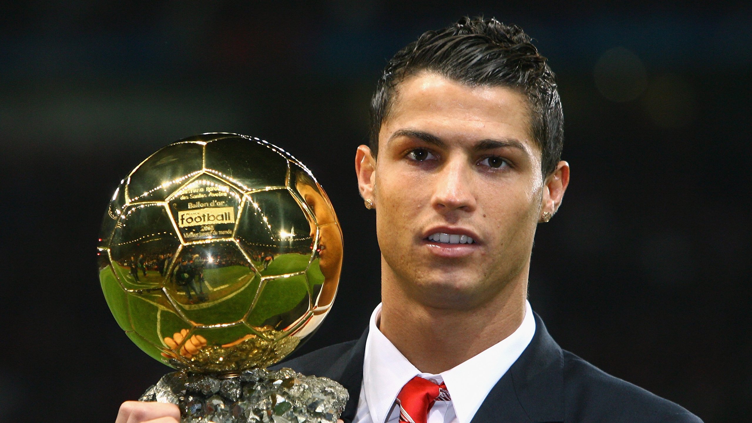 俱乐部在比赛准备中重视恢复与康复流程,俱乐部的比赛