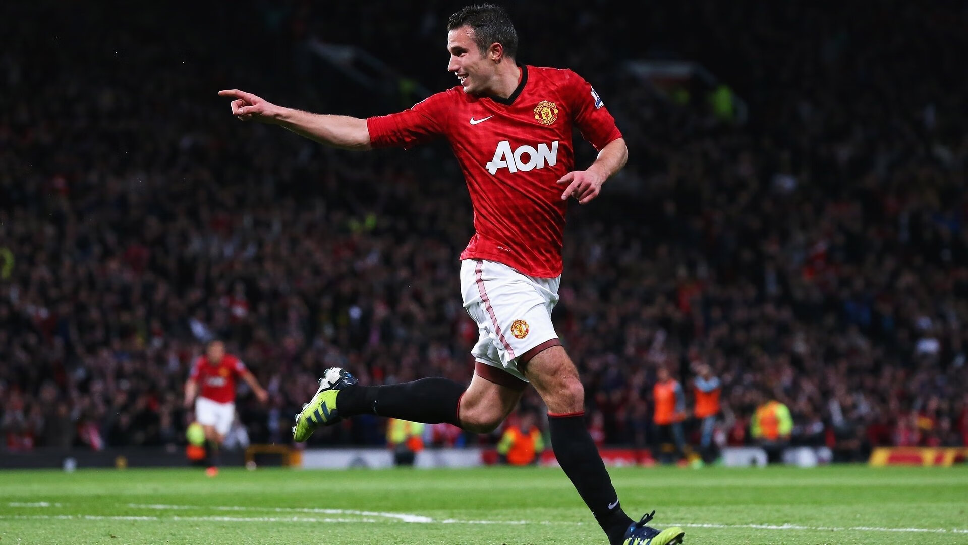 姆巴佩哈兰德！皇马1亿卖维尼修斯，豪赌2亿哈兰德，双骄组合能成？